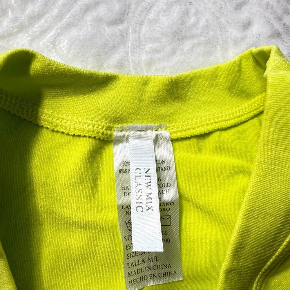 Neon Yellow Green Athletic Tank Top Size M/L - Picture 3 of 6